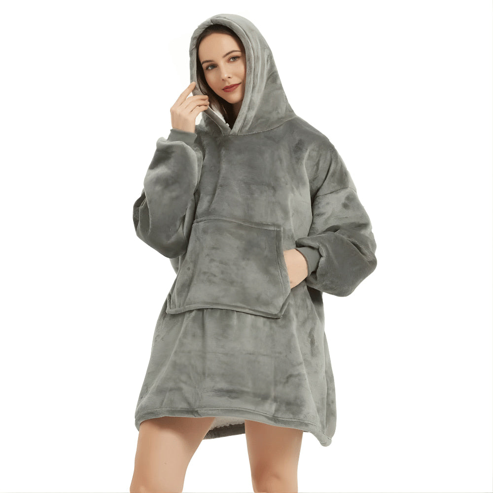 WärmeWunder – Hoodie Decke mit Ärmeln